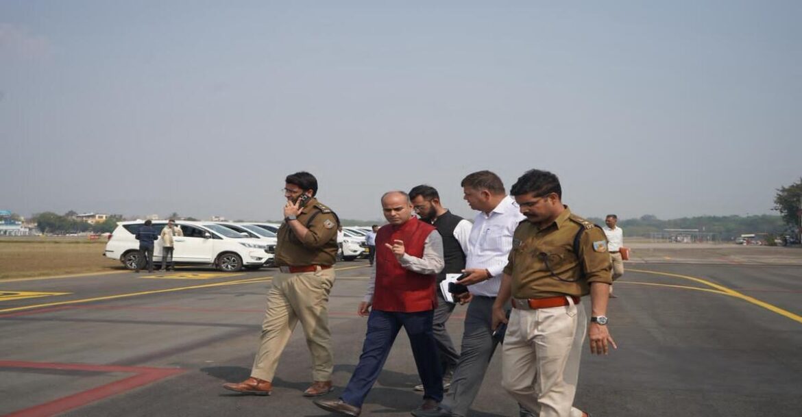 Indian Air Force helicopter landing rehearsal at Sonari for President Jamshedpur visit