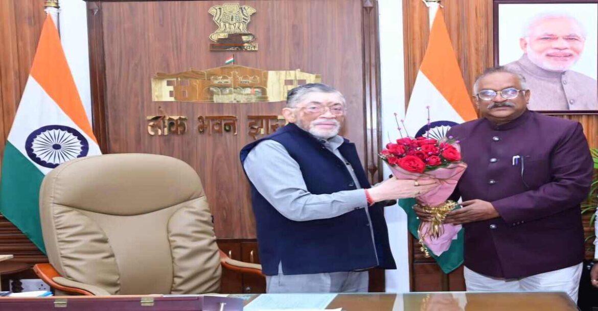 प्रिंसिपल ने गवर्नर से की मुलाकात