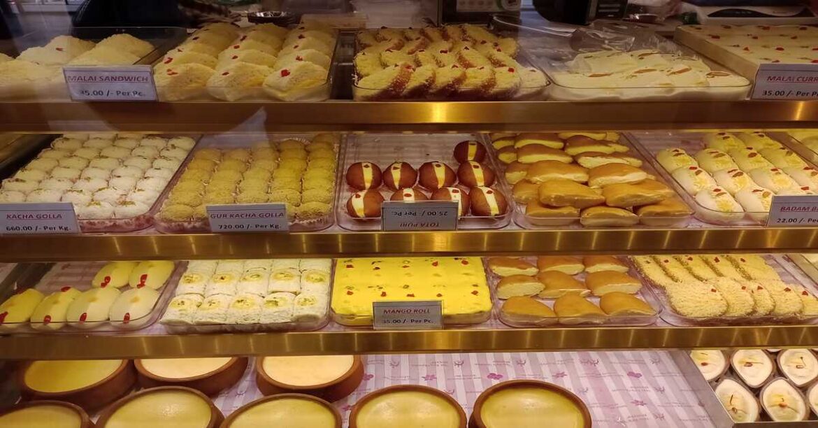 मिठाई की जांच