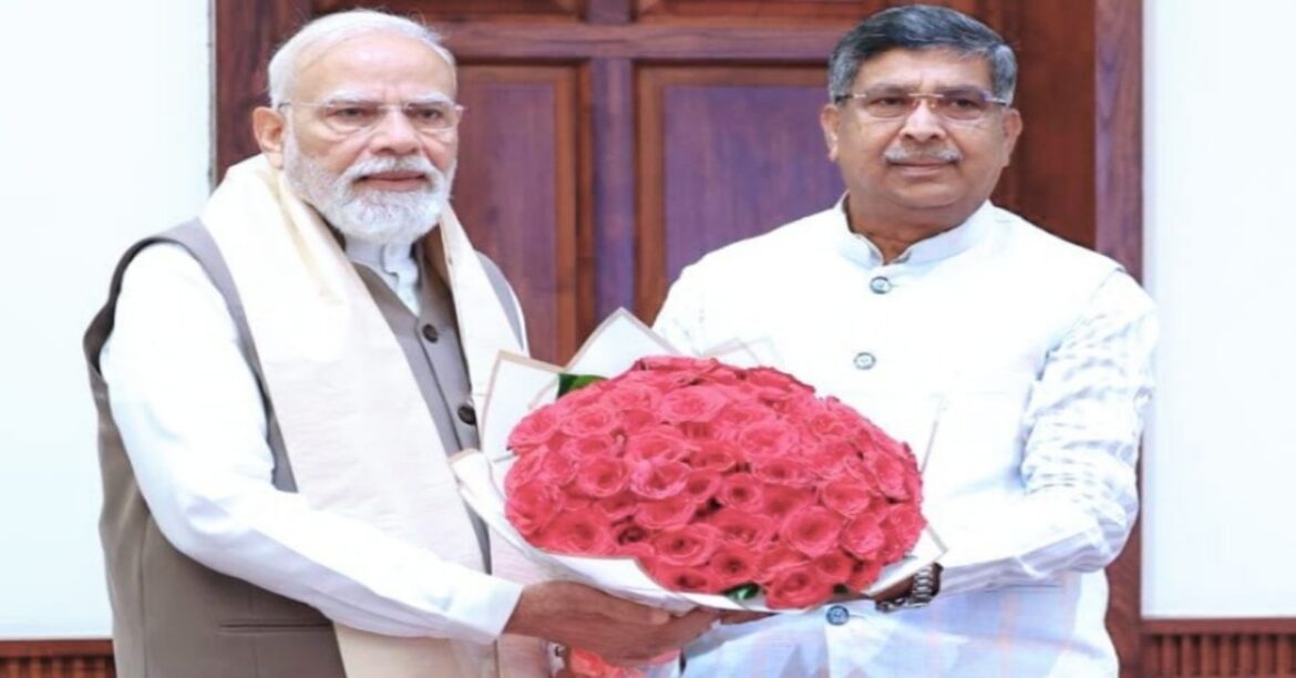 RANCHI: आदित्य साहू ने पीएम मोदी से मुलाकात कर 8931 दिन शासन पूरा करने पर बधाई दी और मार्गदर्शन प्राप्त किया।