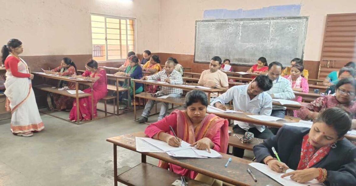 Candidates appearing in Acharya selection exam in Ramgarh under peaceful arrangements