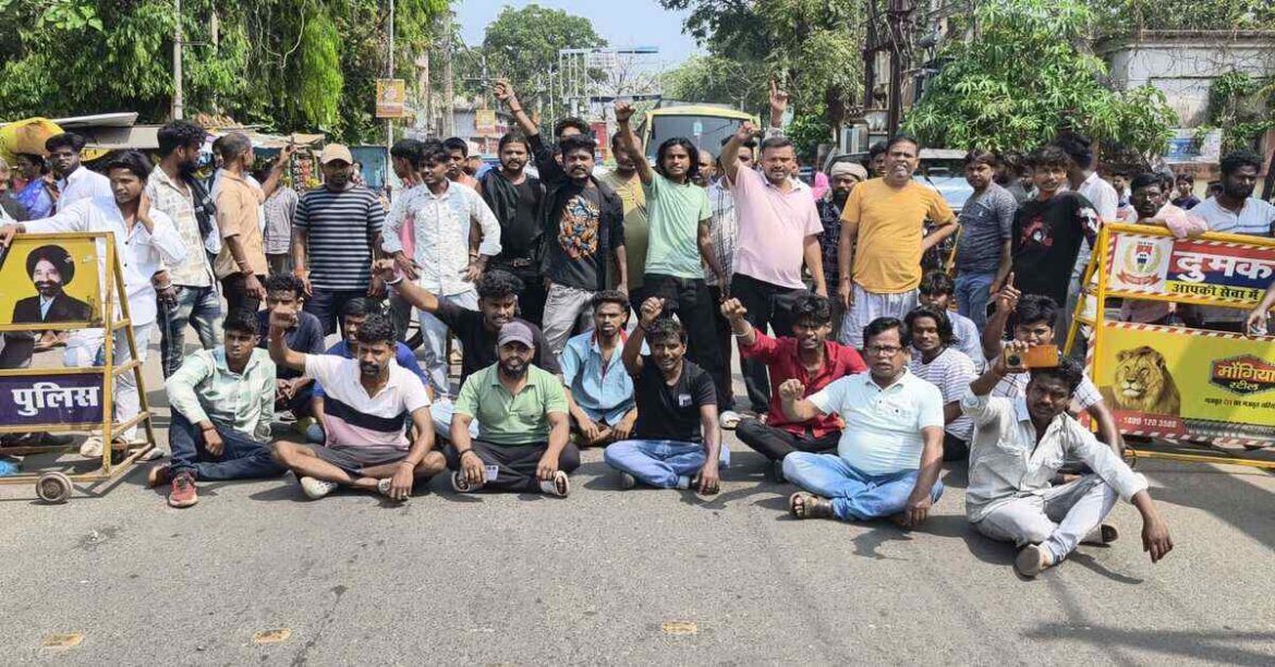 दुमका में एक्सीडेंट में मौत के ब