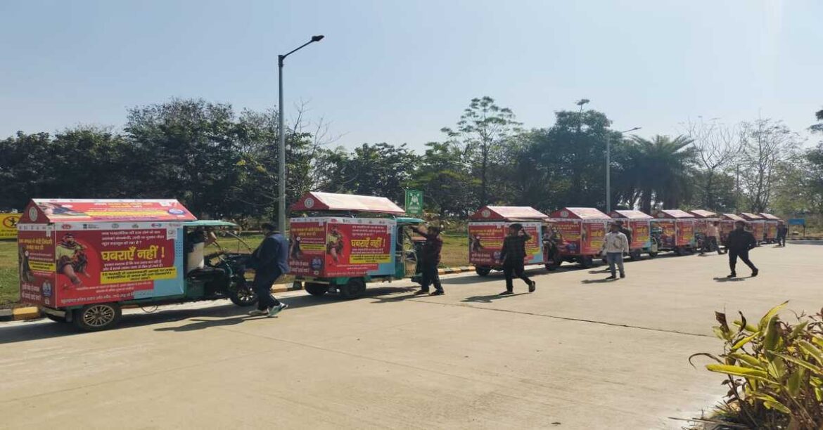 RANCHI: झारखंड में फाइलेरिया उन्मूलन अभियान तेज। 14 जिलों में एमडीए कार्यक्रम के तहत 86.89% लोगों ने दवा खाई, छूटे लोगों के लिए विशेष कैंप लगाए जाएंगे।