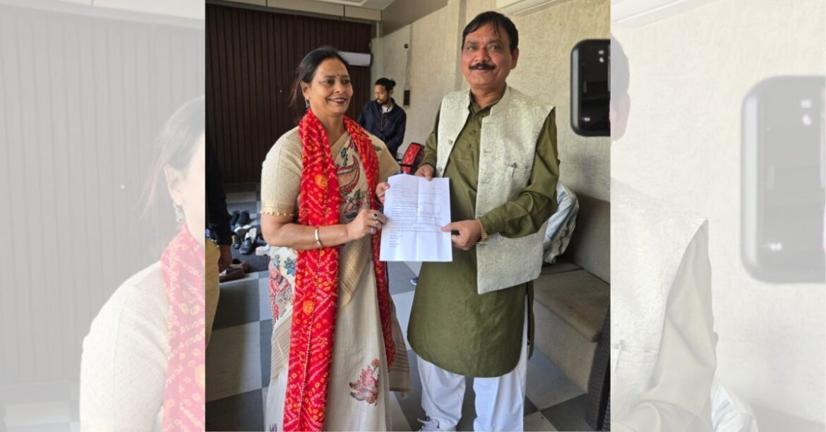 मानगो मेयर को सौंपा ज्ञापन कदमा