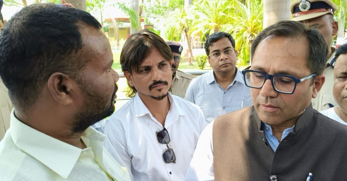 Chakradharpur Train Delay News