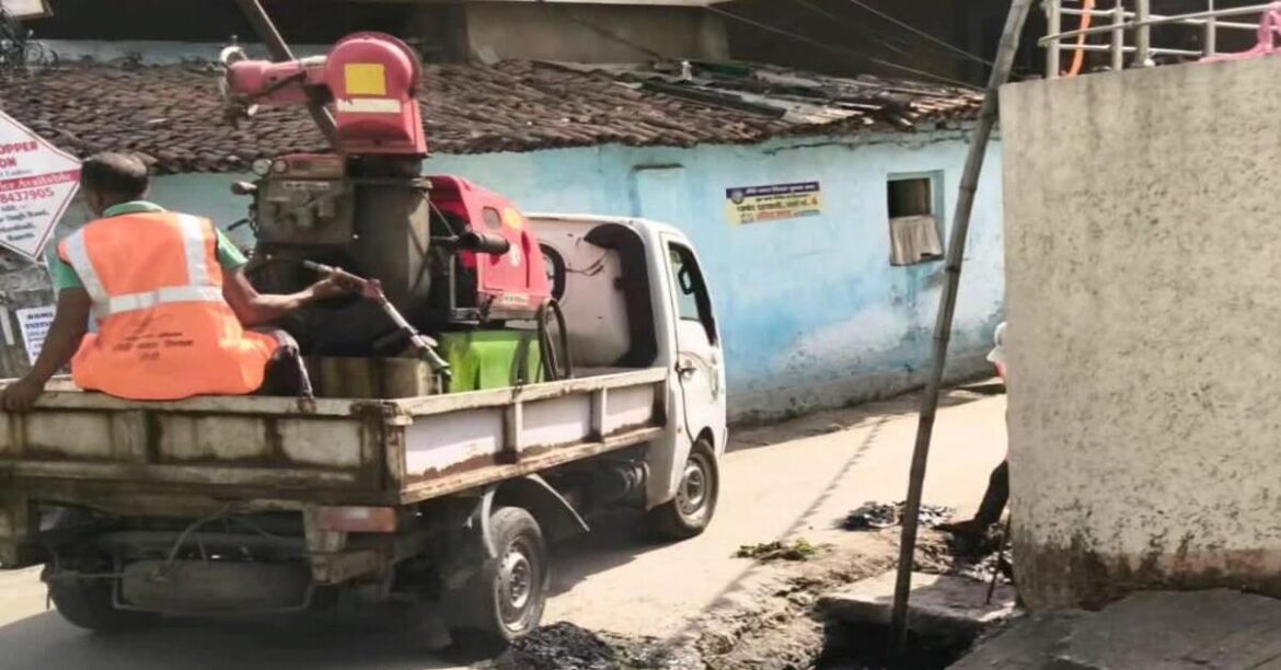 RANCHI: रांची में गर्मी बढ़ने के साथ मच्छरों का प्रकोप तेज, कई वार्डों में फॉगिंग नहीं होने से लोगों में नाराजगी, निगम पर वीआईपी इलाकों को प्राथमिकता देने का आरोप।