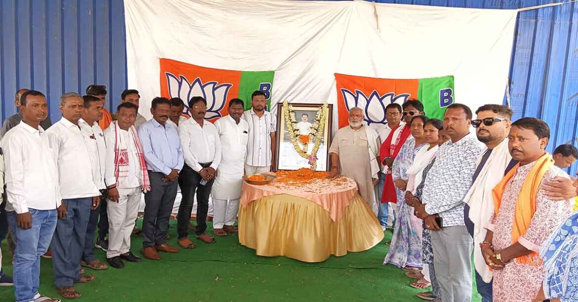 Laxman Gilua Death Anniversary Chakradharpur