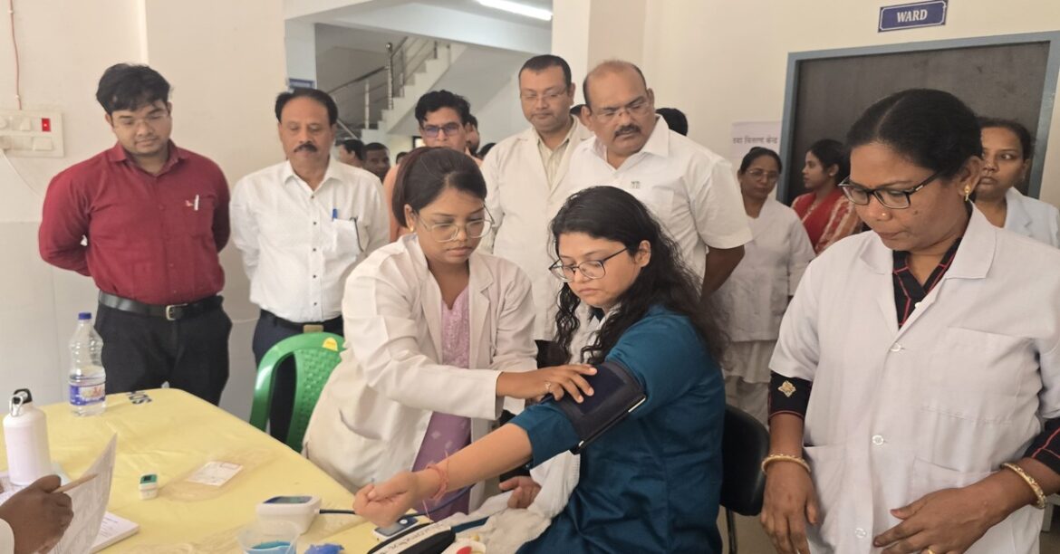 blood donation camp in Chakradharpur