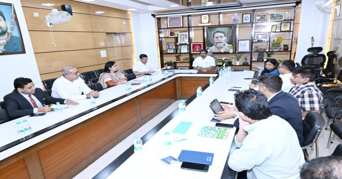 Hemant Soren Investment Focus Davos UK Visit Jharkhand