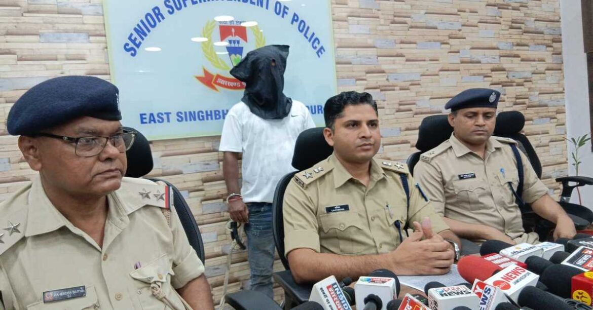 sidgora man arrested with pistol