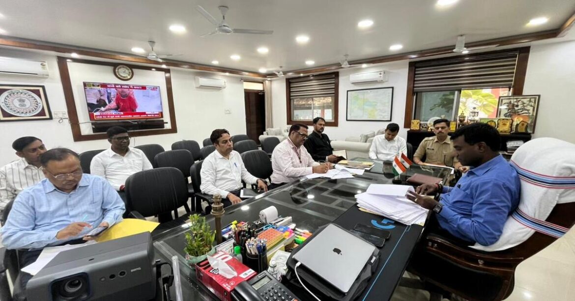 RANCHI: रांची में एनकॉर्ड बैठक में ड्रग्स रोकथाम पर सख्ती और जनगणना 2027 के लिए हाउस लिस्टिंग ऑपरेशन की तैयारी तेज की गई।