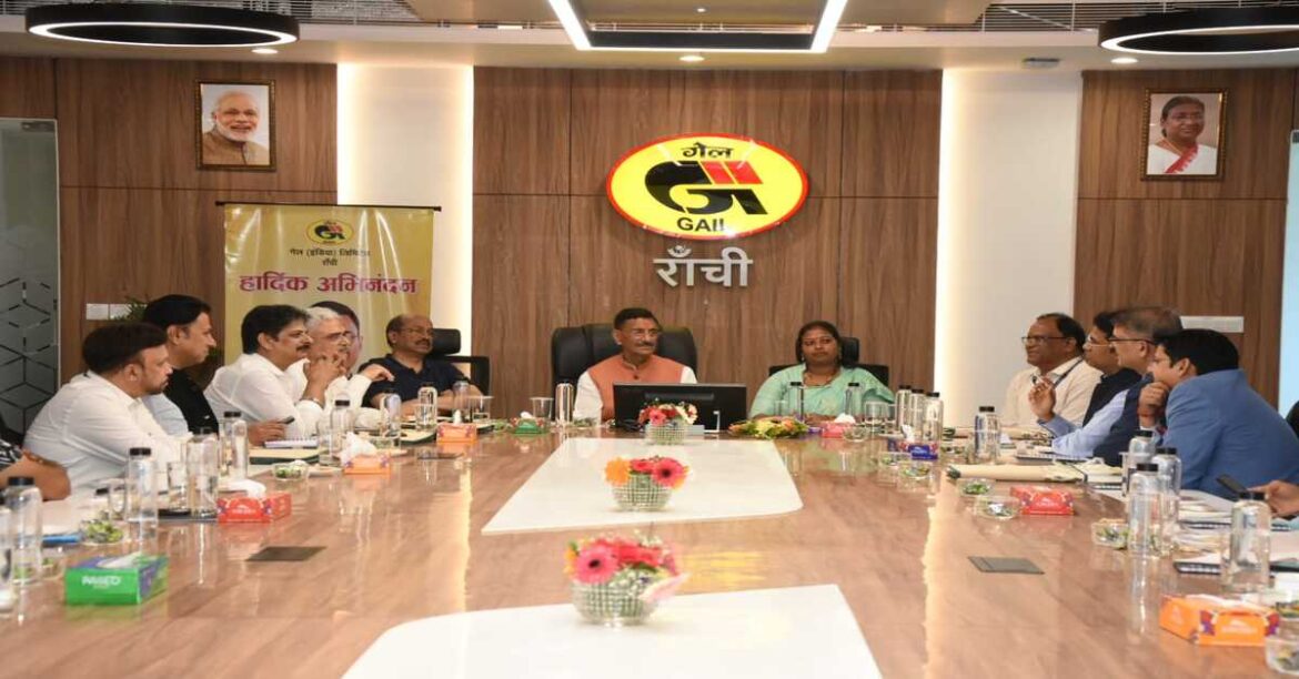 रांची में गेल इंडिया नए इलाकों में पीएनजी गैस सप्लाई बढ़ाएगी। 79 हजार घर जुड़े, 28 सीएनजी स्टेशन संचालित हैं।