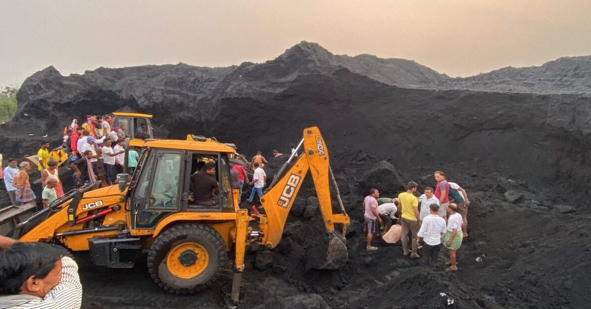 dhanbad news coal powder