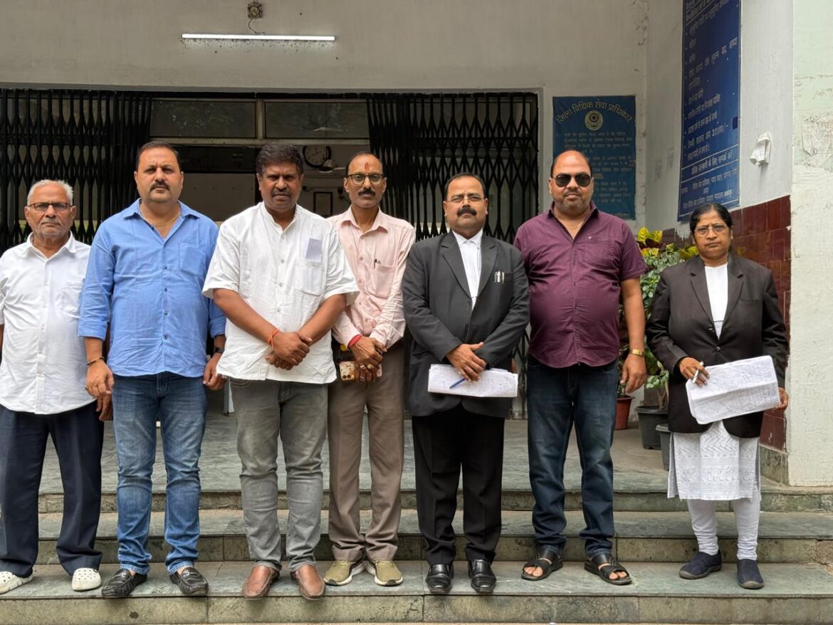 ex jila parishad in court jamshe