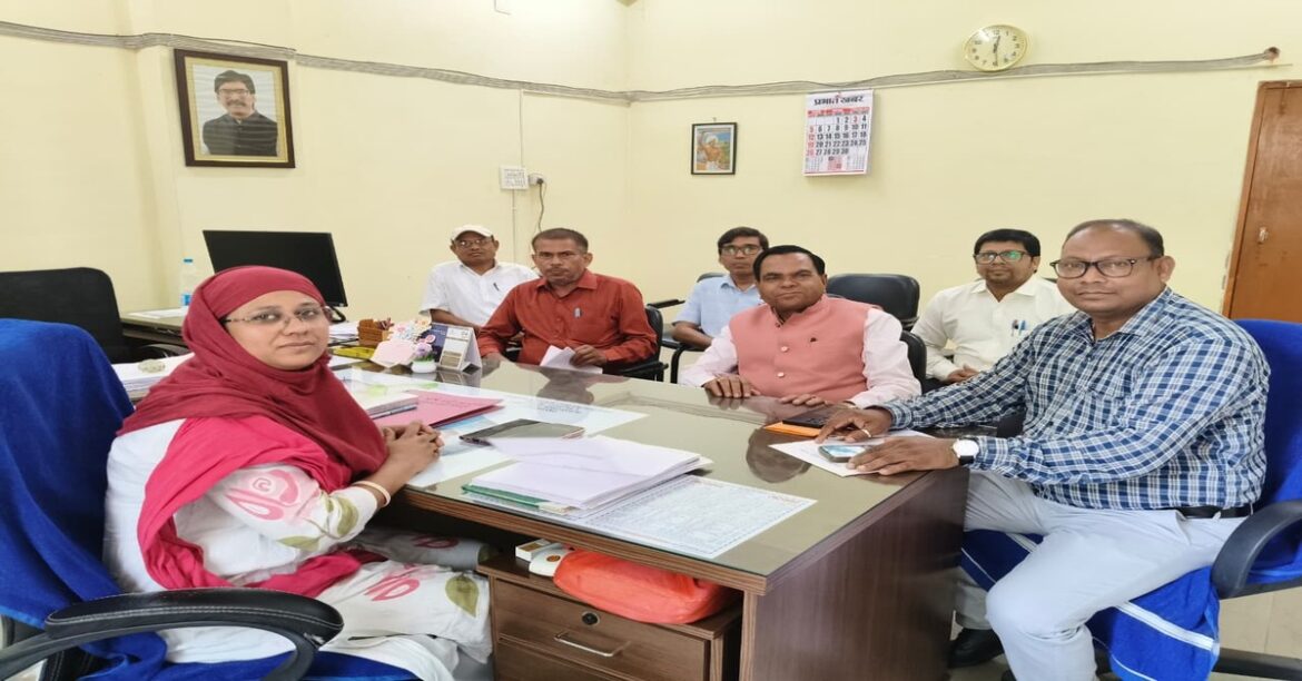 Ghatshila College Principal Meets CO for Land Demand