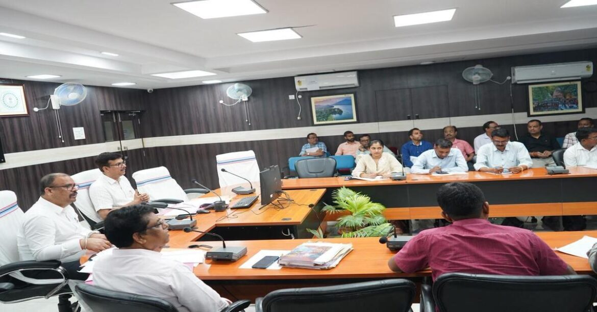 jamshedpur dc ooffice meeting