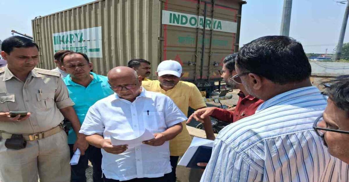 Saryu Roy inspecting pipeline route for Baliguma water tank project in Jamshedpur