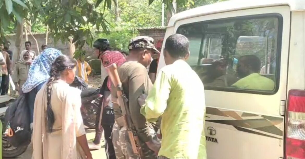 बोड़ाम के रिसार्ट में ग्रामीणों