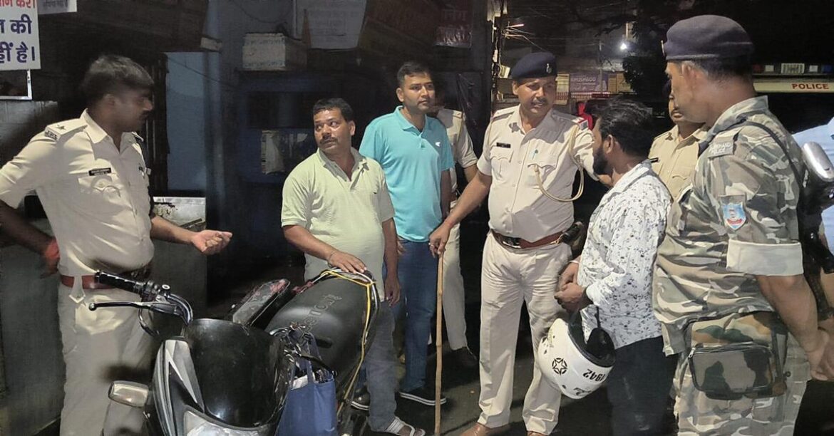 राजधानी में देर रात ड्रंक एंड ड्राइव अभियान चला