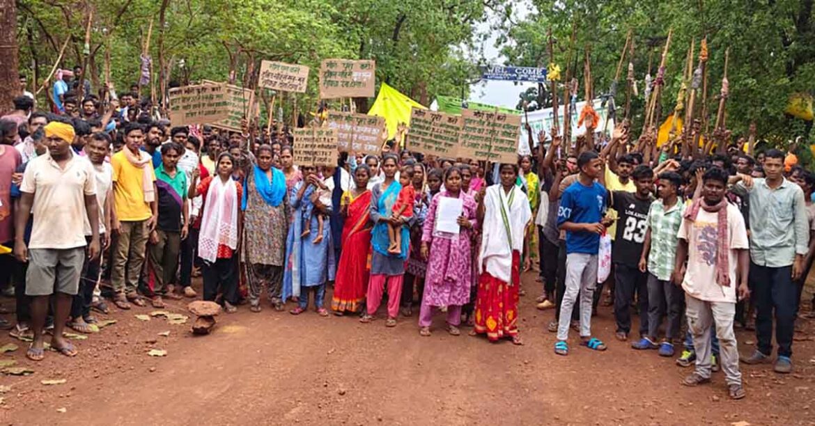 Dubil Mines Protest West Singhbhum