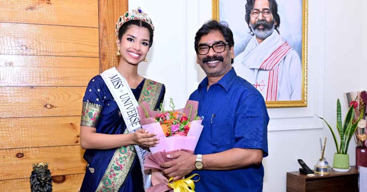 Miss Universe Jharkhand 2026 Deepali Riya with CM Hemant Soren