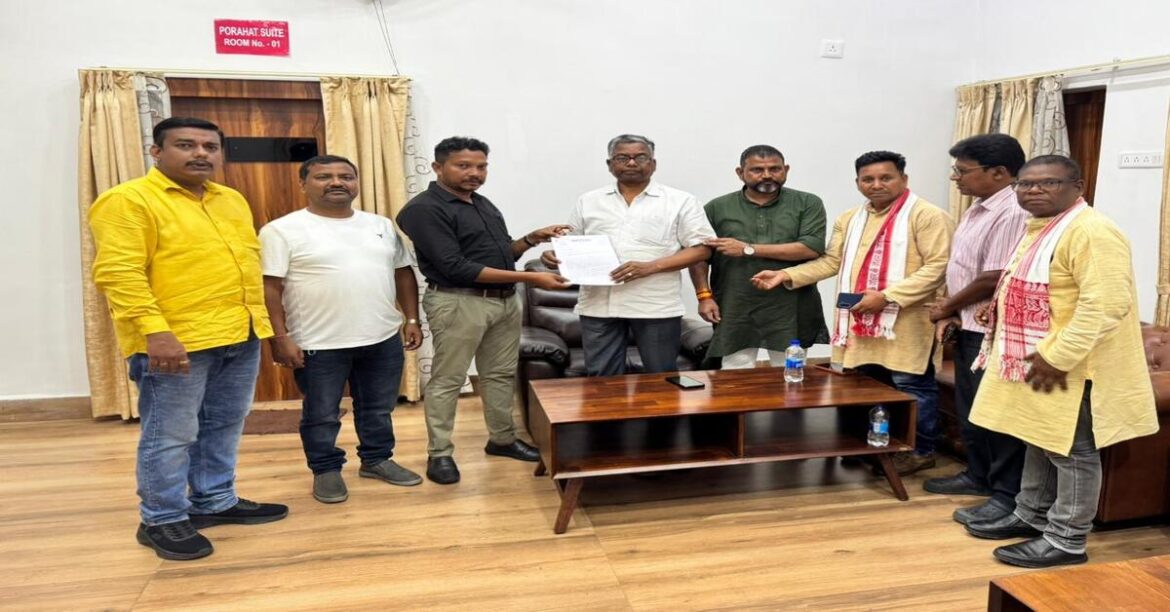 Kalicharan Munda Statement on Adani Cement Factory Closure Issue in Chaibasa