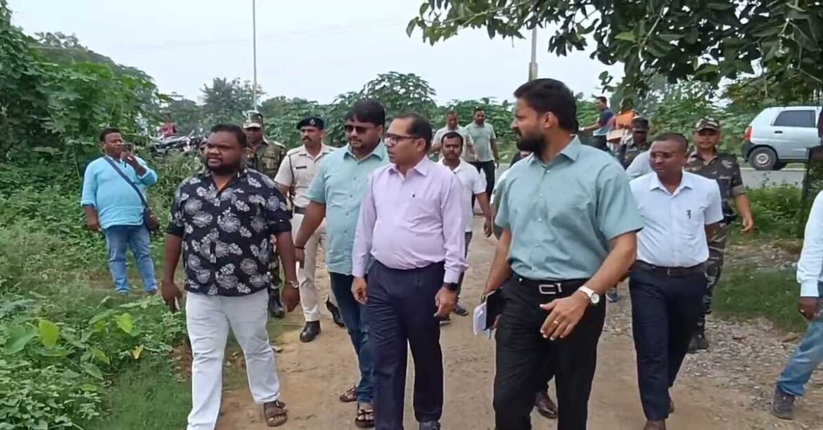 Chakradharpur Railway Development Joint Inspection by DRM and Municipal Chairman