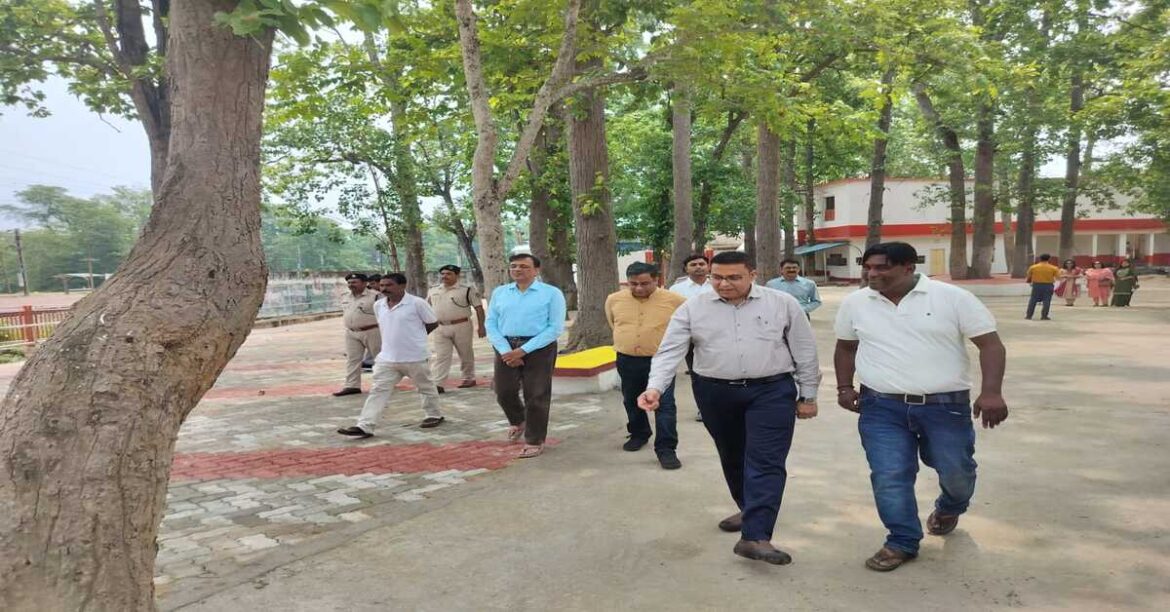 East Central Railway GM Chhatrapal Singh Visits Mahadevshal Dham