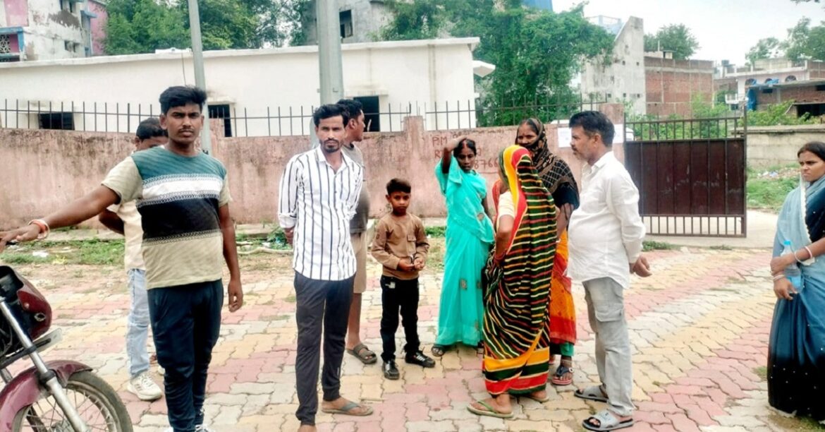 Palamu News - Police Probe Married Woman's Death After Phone Call