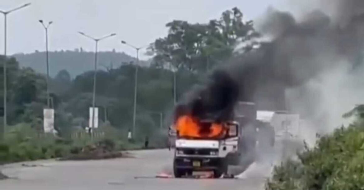 seraikela news accidental fire in tanker