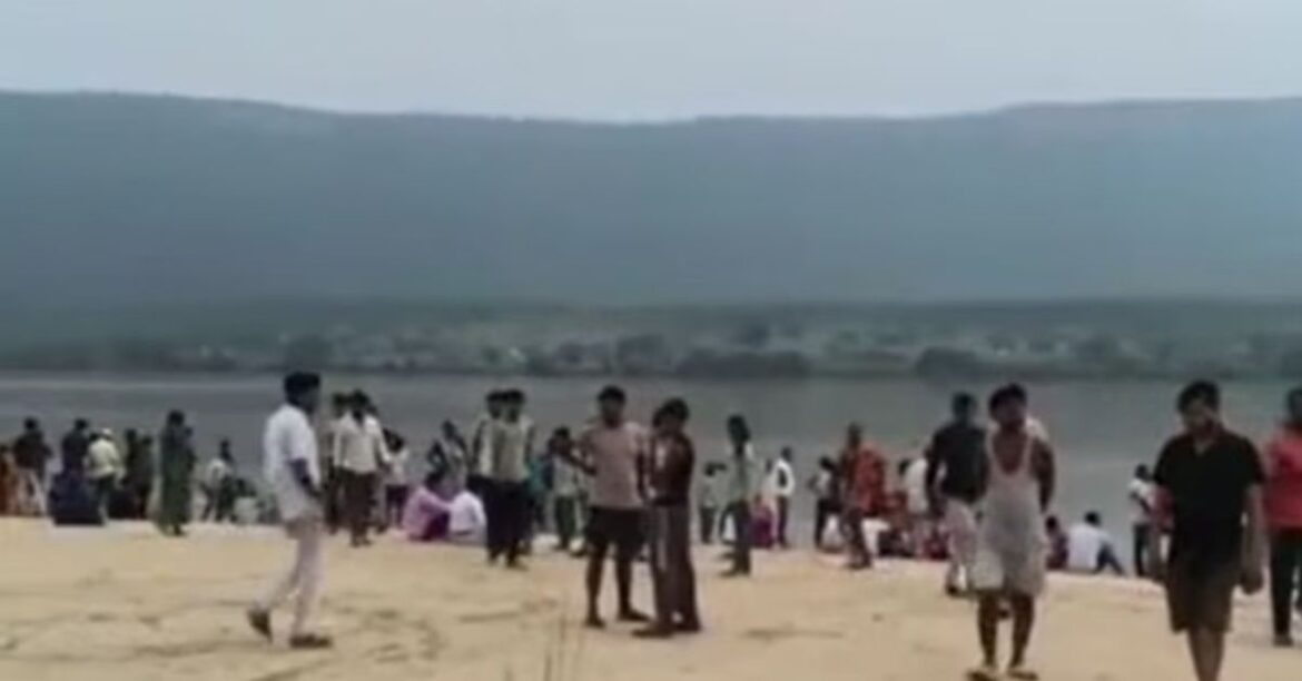 Garhwa Son River incident
