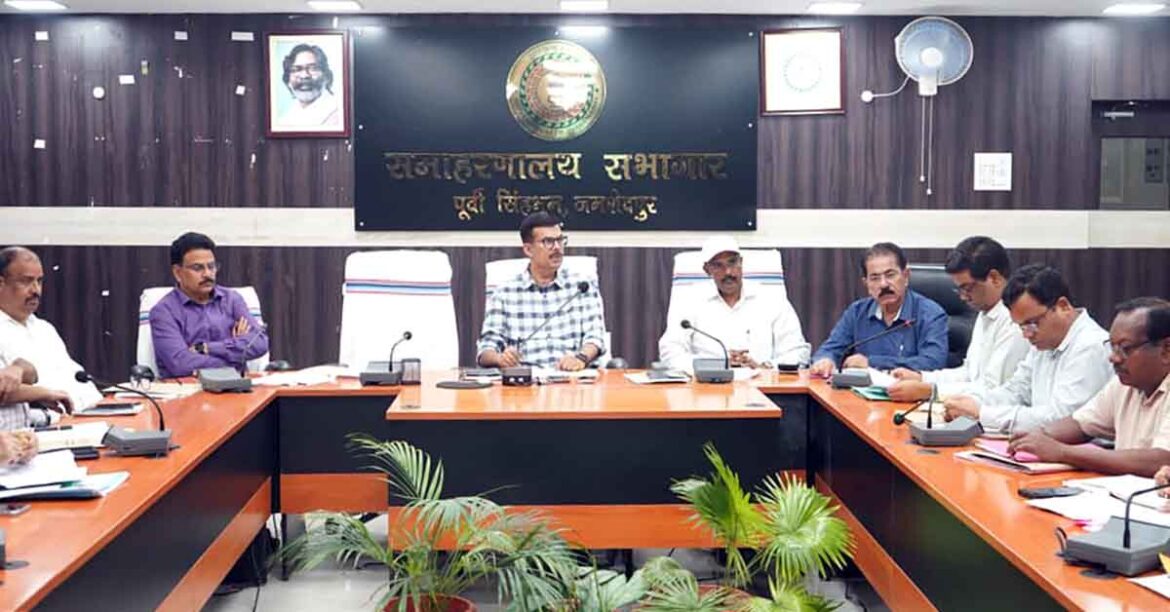 Jamshedpur News जुगसलाई कन्या उच्च विद्यालय में बनेंगे 11 नए कक्षा-कक्ष